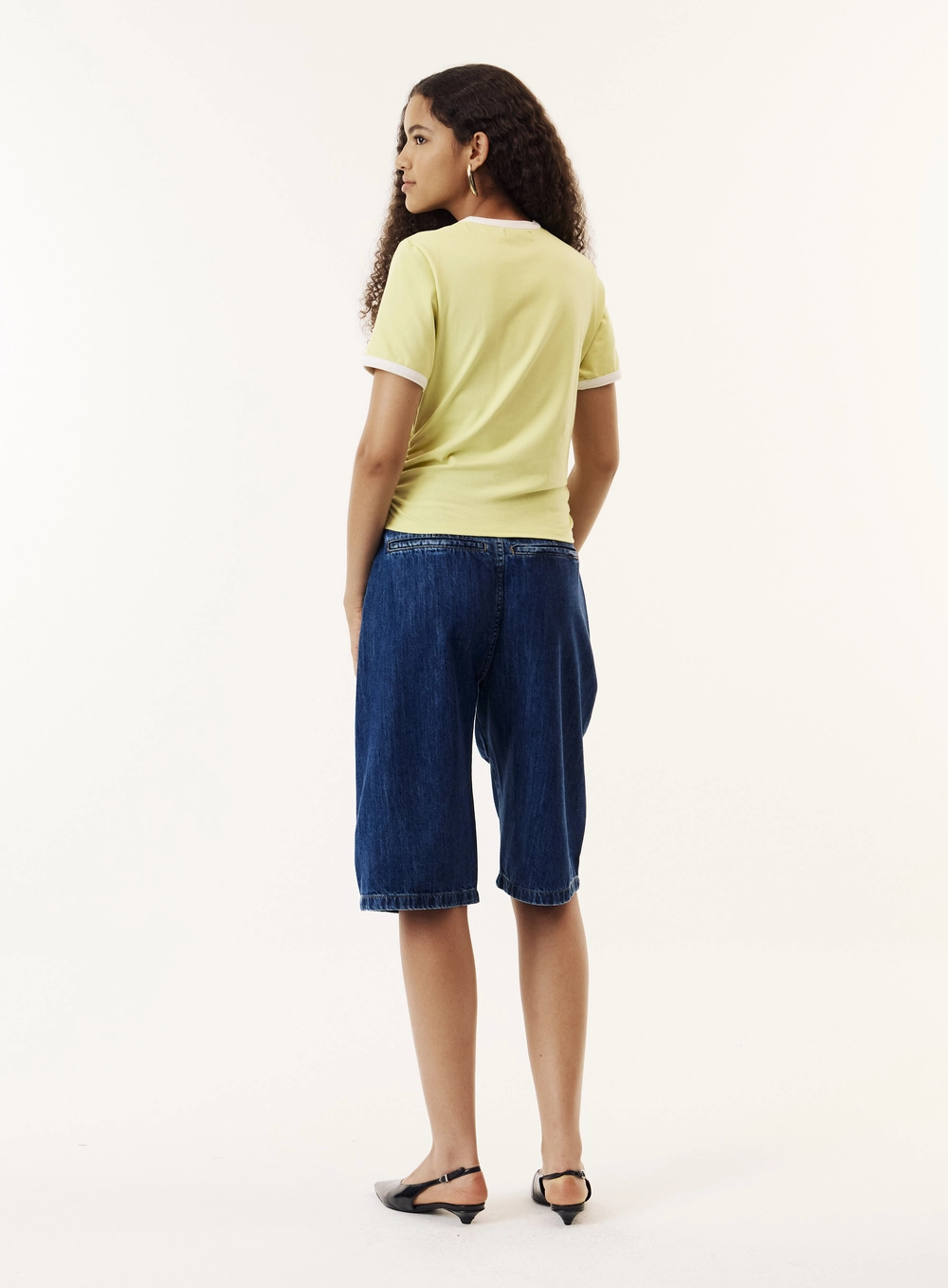 Camiseta Reta Drapeada Com Bordado Feminina Verde