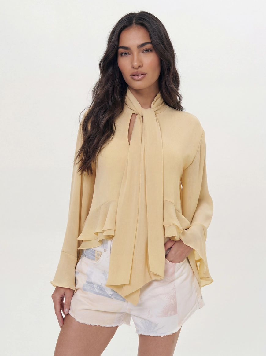 Blusa Feminina Fluida Com Amarração Bege 2