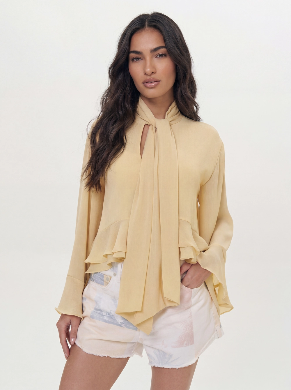 Blusa Feminina Fluida Com Amarração Bege 2