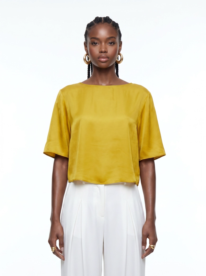 Camiseta Feminina Square Boxy Acetinada Cropped AMARELO 1