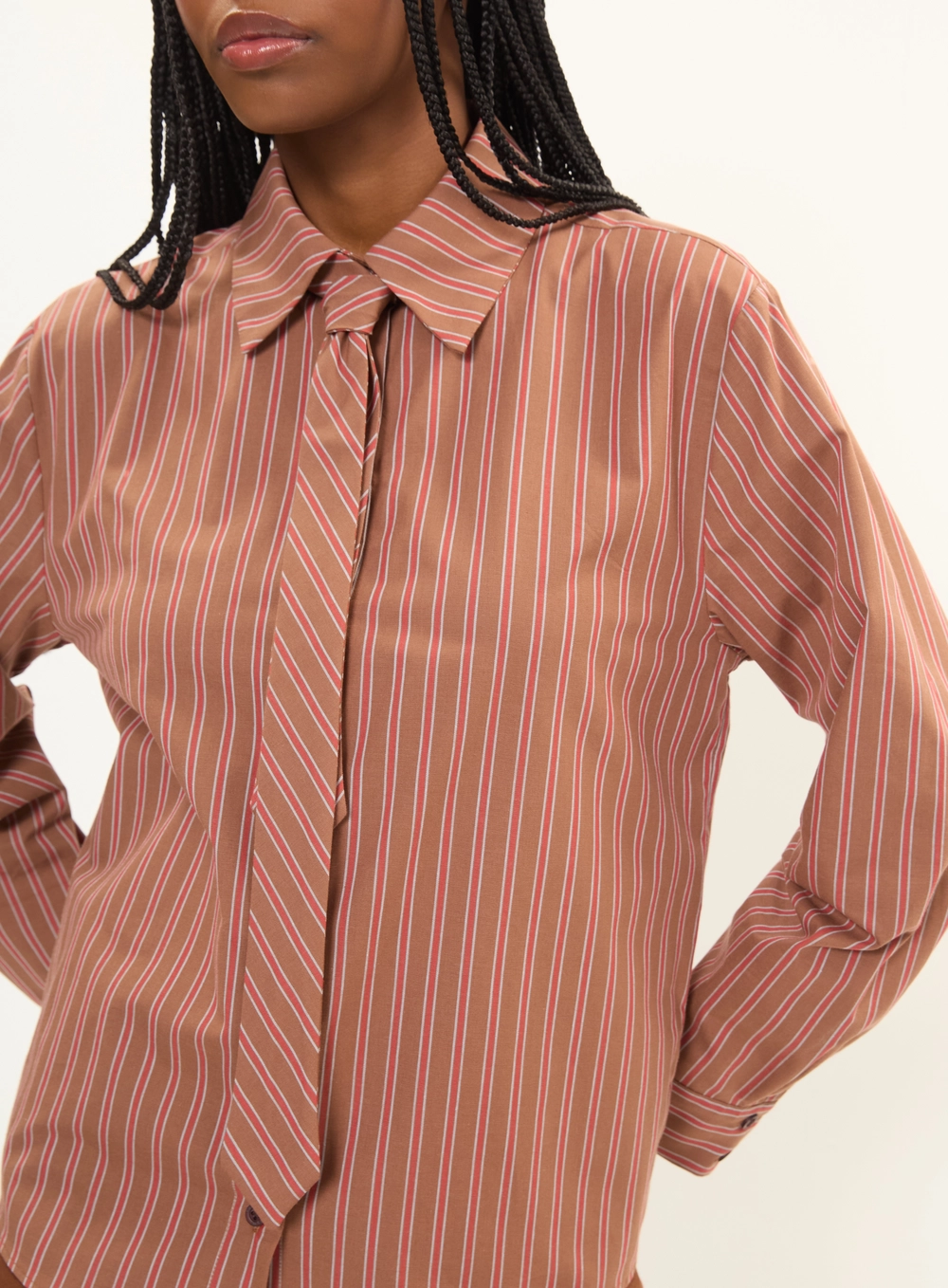 Camisa Feminina Oversized Listrada Com Gravata Estampados 3