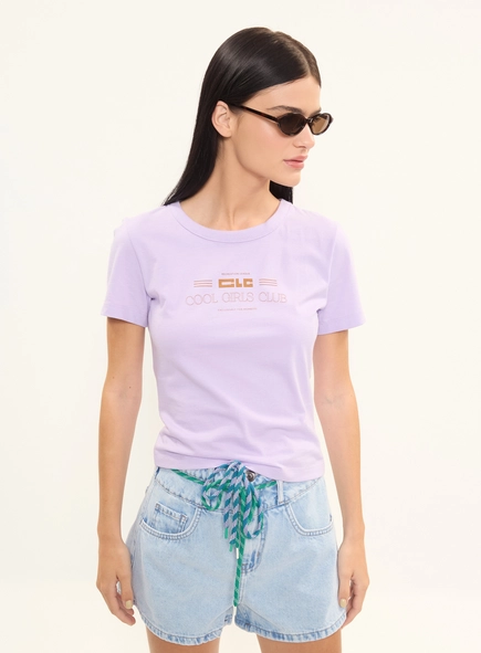 Camiseta Feminina Slim Estampada