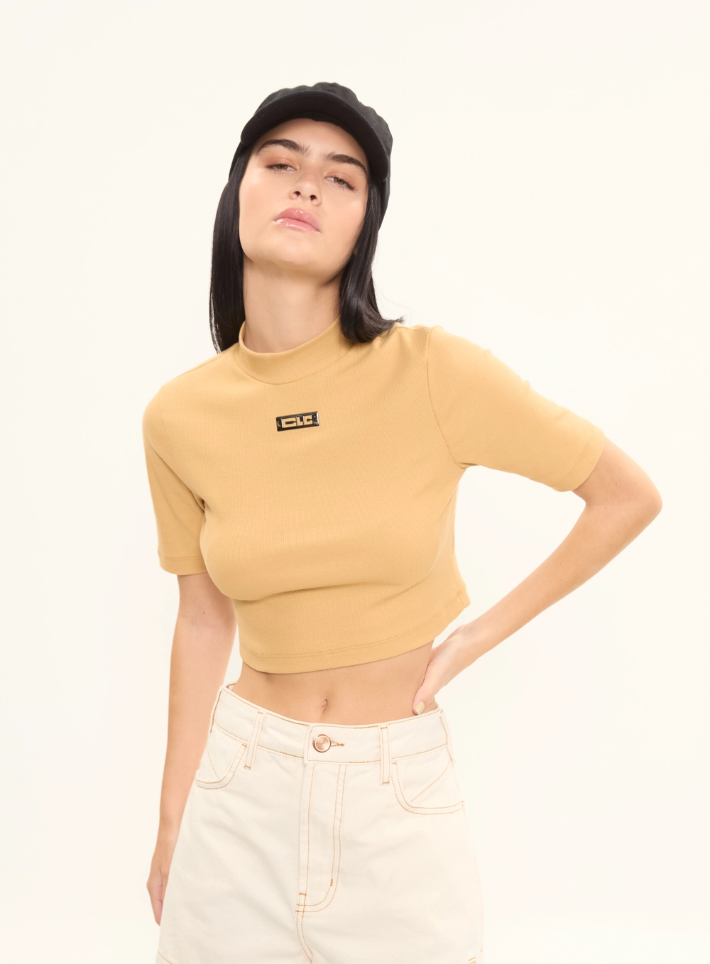 Blusa Slim Canelada Com Gola Alta Amarelo 1