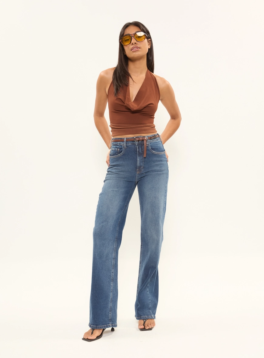 Blusa Slim Frente Única Com Decote Degagê Marrom 5